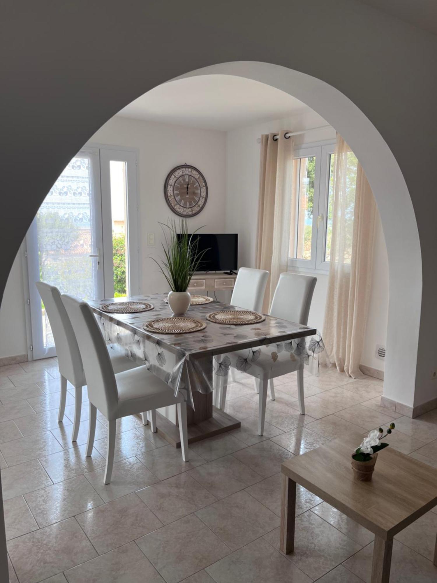 Appartement Rez De Villa LʼÎle-Rousse 외부 사진
